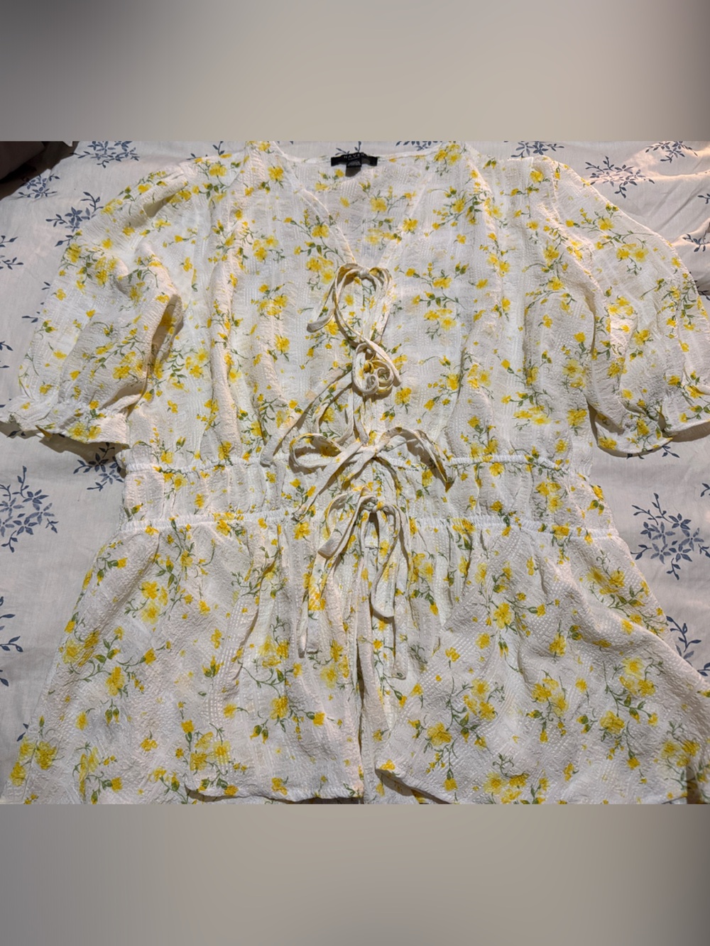 Women's White Floral Tie-Front Blouse with Yellow Print